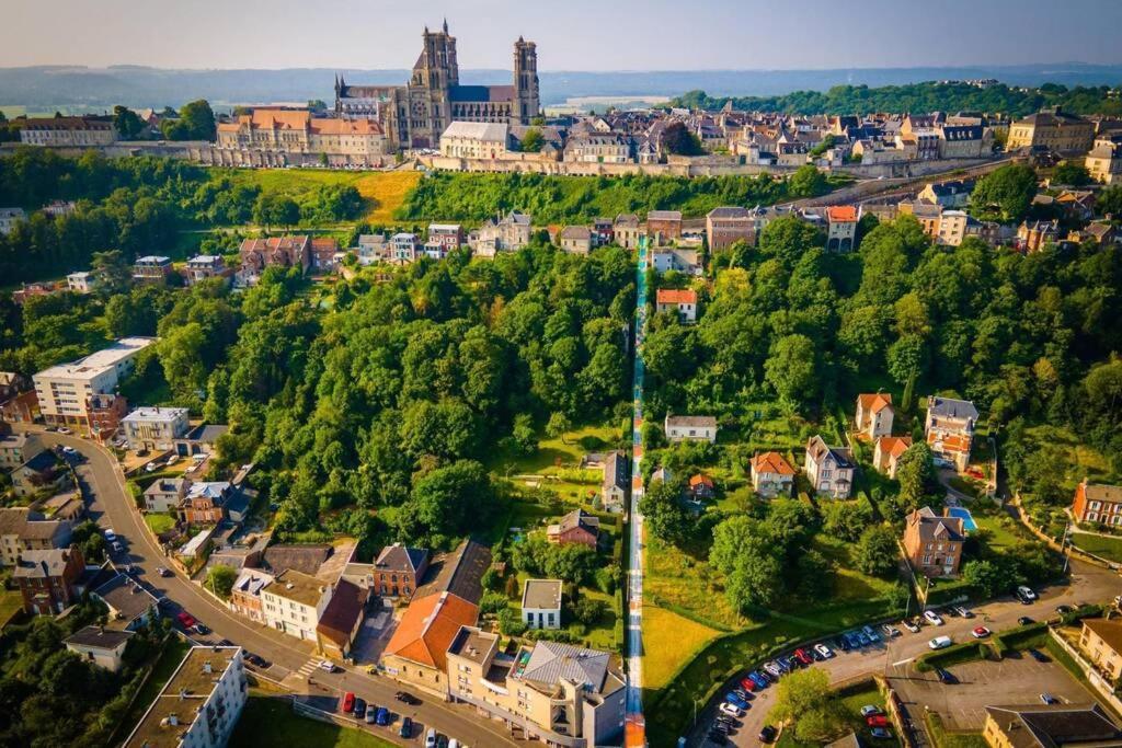 Апартаменты Au Coeur De La Cite Medievale Лан Экстерьер фото